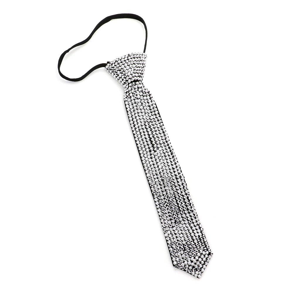 Sensibling Corp. – Großhandel Kette mit Anhänger/Charm – Halskette mit glitzernder Krawatte15