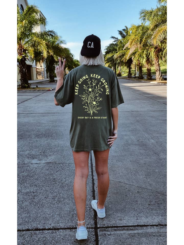 Beer Budget Designs - Wholesale Tunic - Women's - Keep Going, Keep Growing Wildflower Tshirt