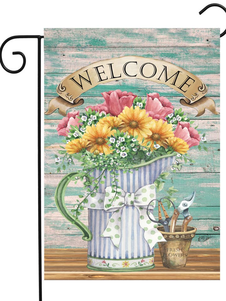 Welcome Annaffiatoio Flowers Garden Bandiera #G2325 per la vendita all'ingrosso da parte di Happy Cow Lawn Decor