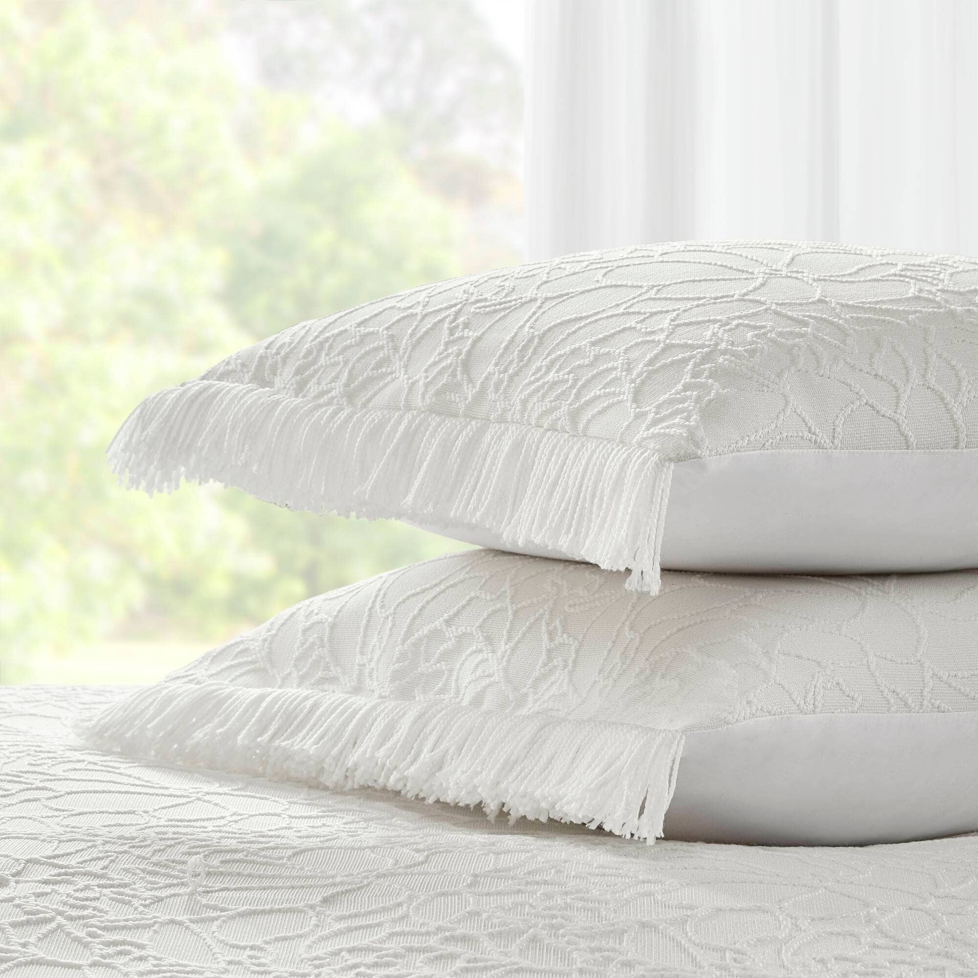 Olliix - Wholesale Bedding Set - 3 Piece Floral Oversized Bedspread Set, White8