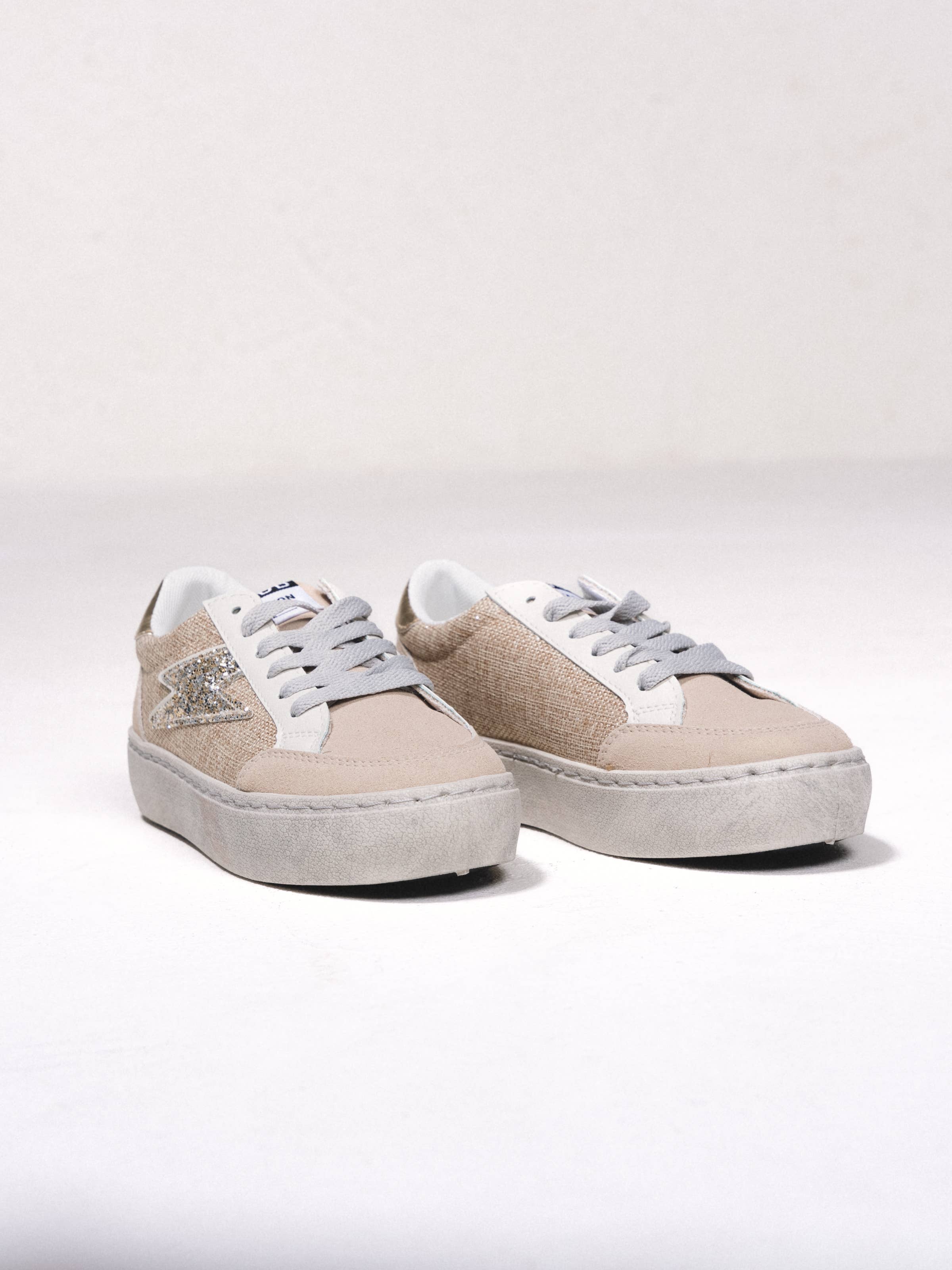 Gold 259933 - Sneakers with contrasting glitter for wholesale on Faire1