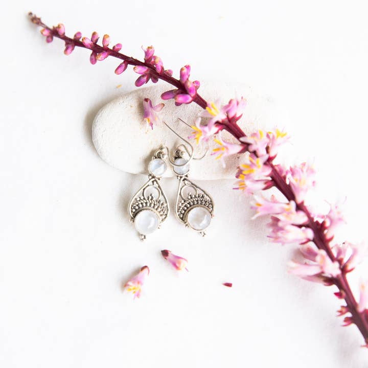 Meelah Collections - Wholesale Dangle earrings - Carly Earrings (Moonstone)0