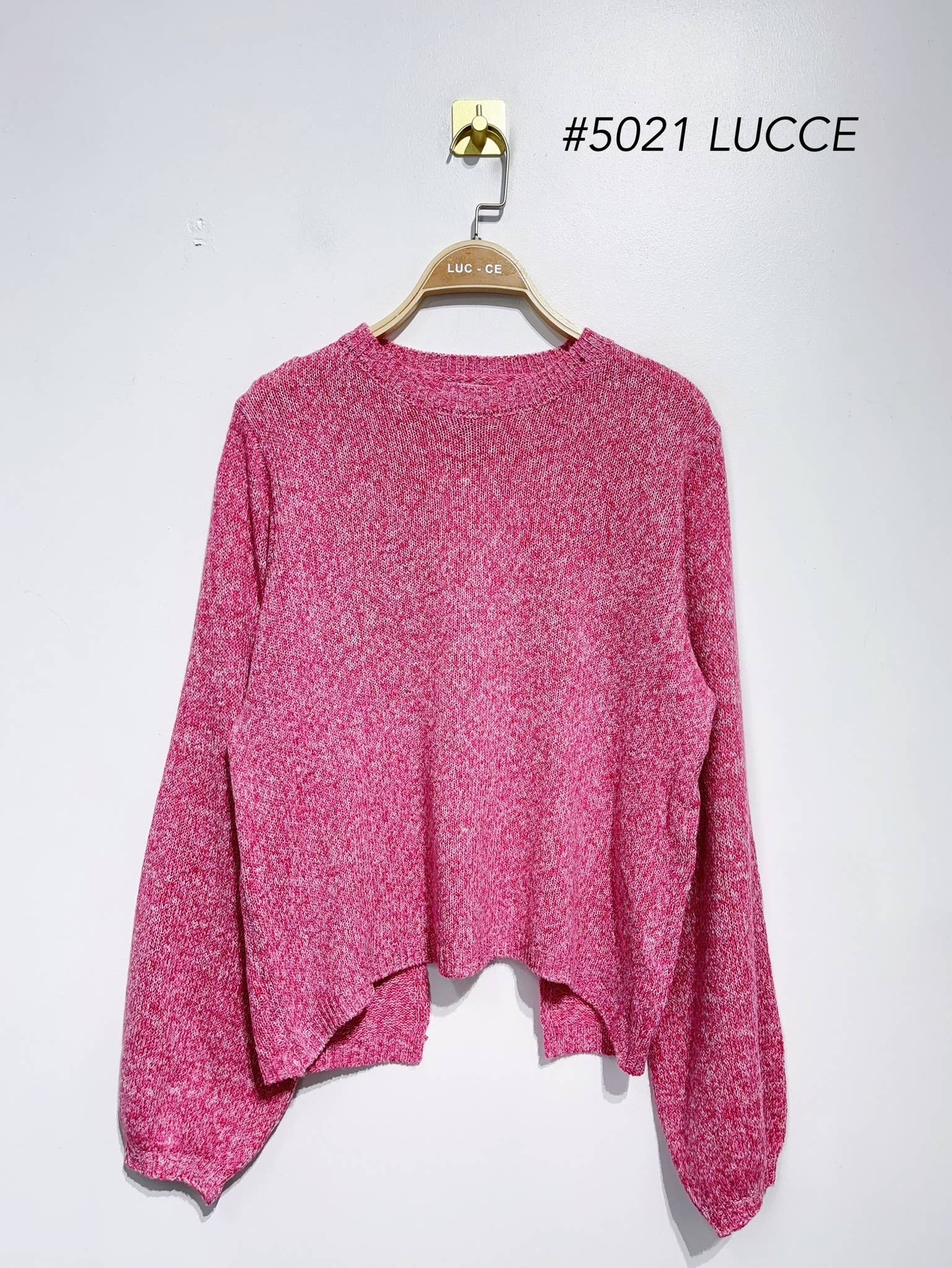 LUCCE – Engroshandel Pullover - Dame – Trøje med åben ryg og knude - 50211