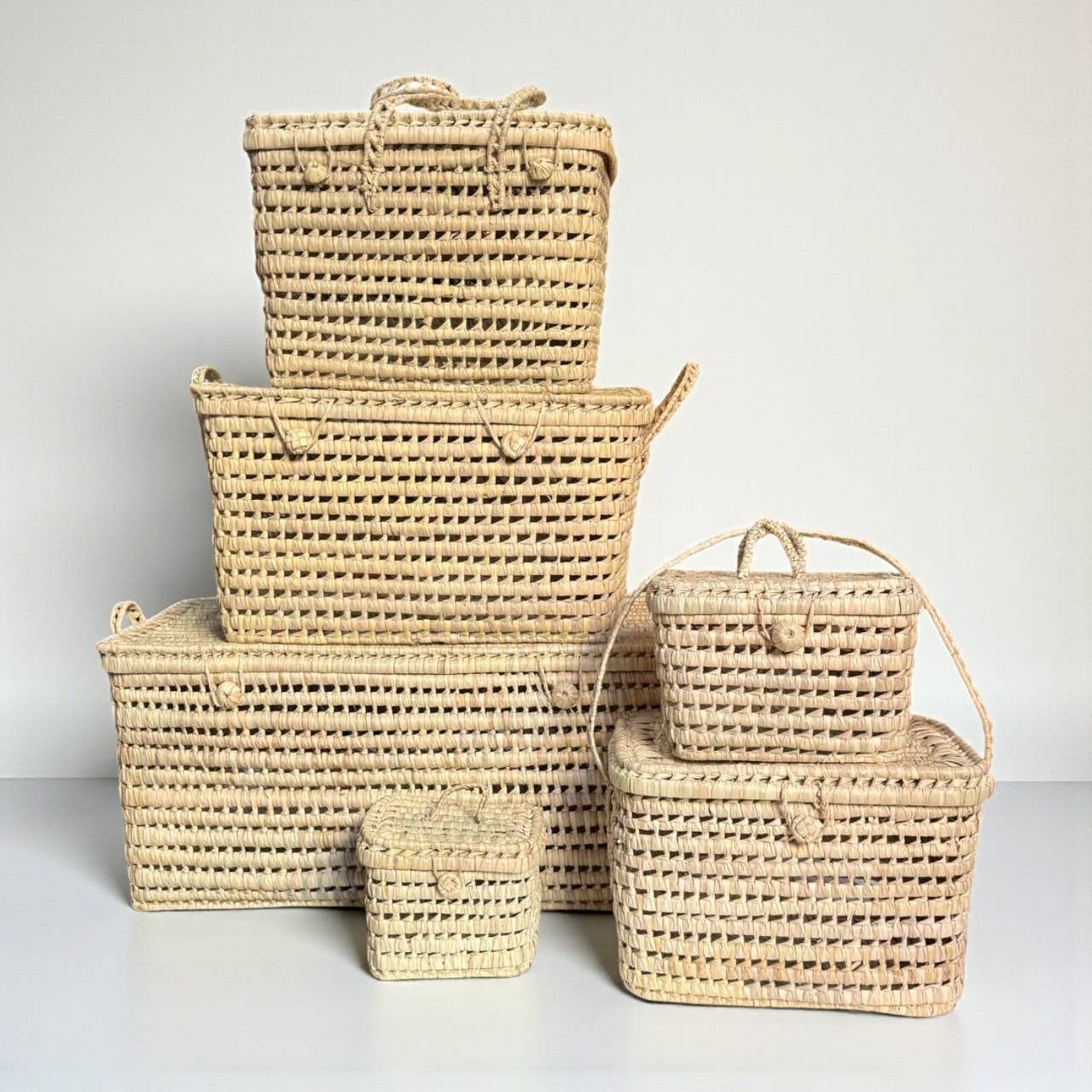 Melecraft - Wholesale Basket - Wicker Storage Basket, Toy Box, and Trunk0