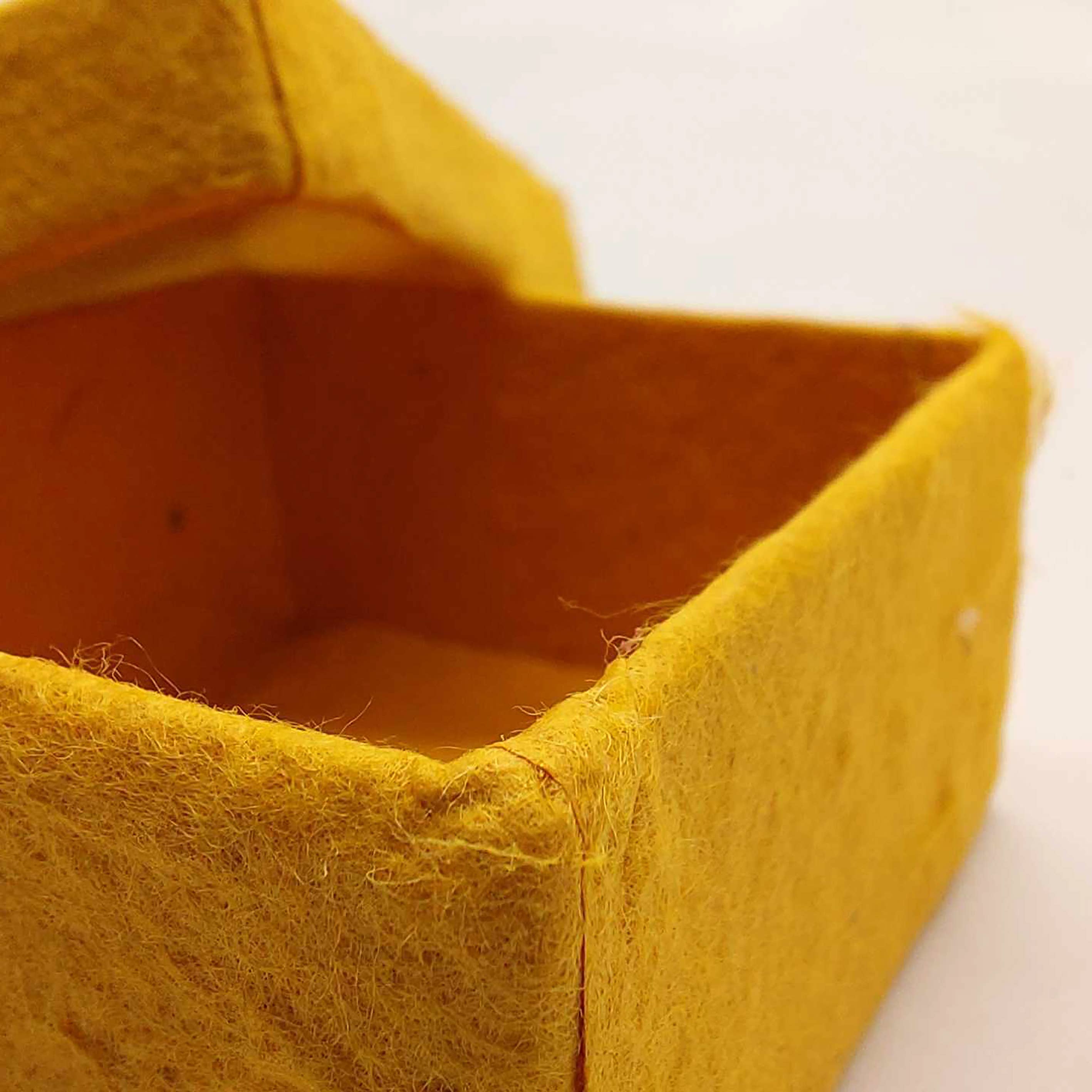 VIE – wholesale Gift box – Mulberry Paper Gift Box, 5x3x5cm, Single1