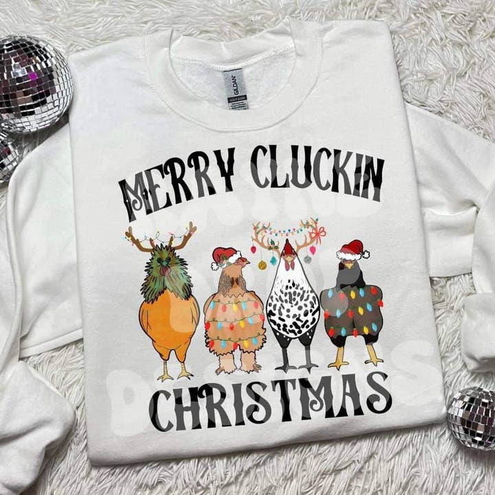 Sudadera Merry Cluckin' Christmas - Funny Chicken Xmas para venta al por mayor de The Tiny Closet