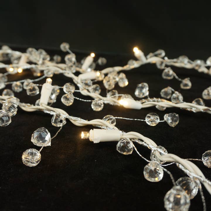Decor N Beyond - Wholesale String Lights - 6' Lighted Faceted Acrylic Berry Garland1