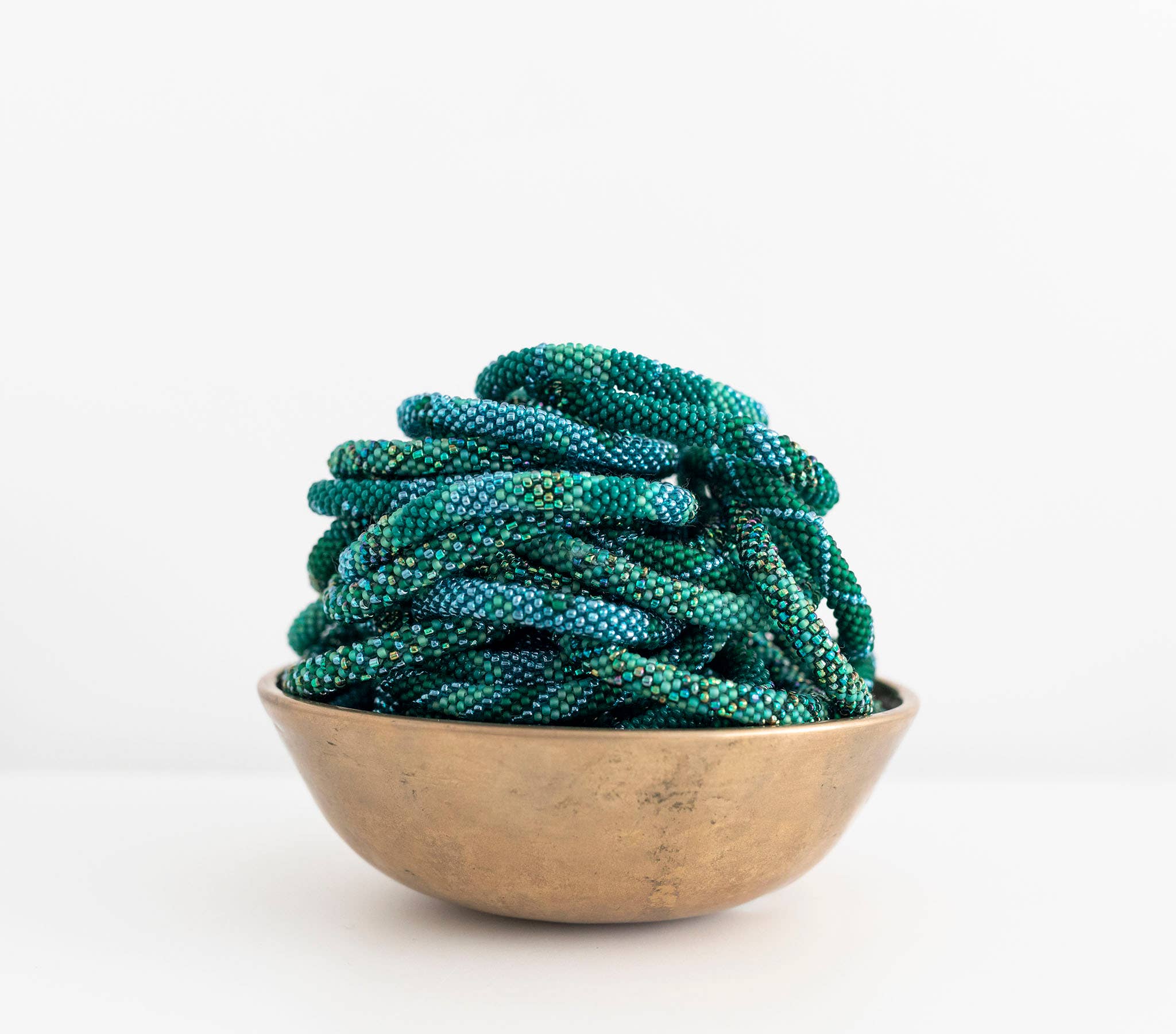 Aid Through Trade - Vente Parures de bijoux - Bracelet Original Roll-On® Aurora - Lot de 121