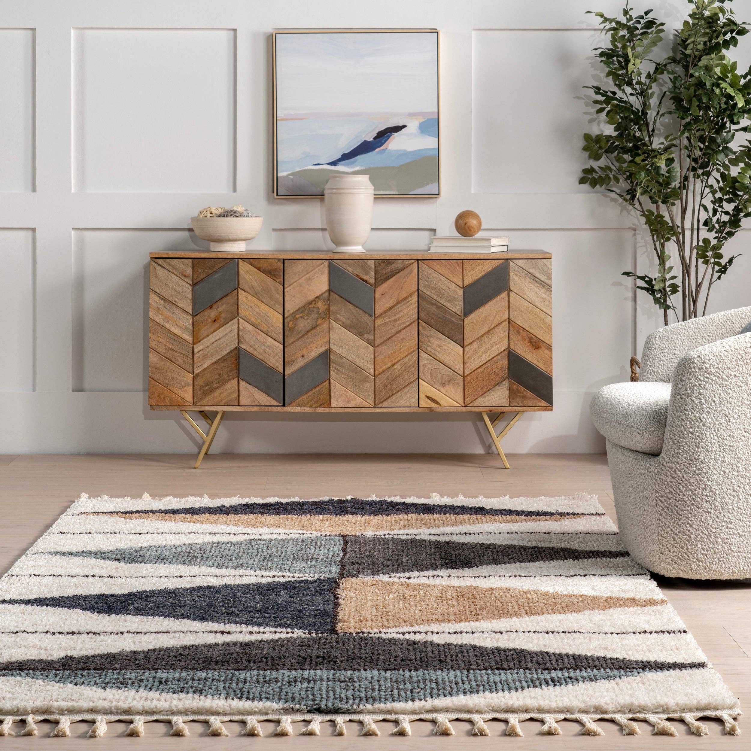 Rust Kali Shaggy Diamond Tassel Area Rug for wholesale on Faire22