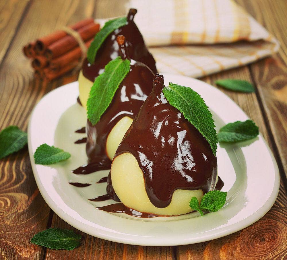 CONSERVES GUINTRAND - Wholesale Preserves - Whole Williams pears in sugar syrup PG 850 ml (jar)6