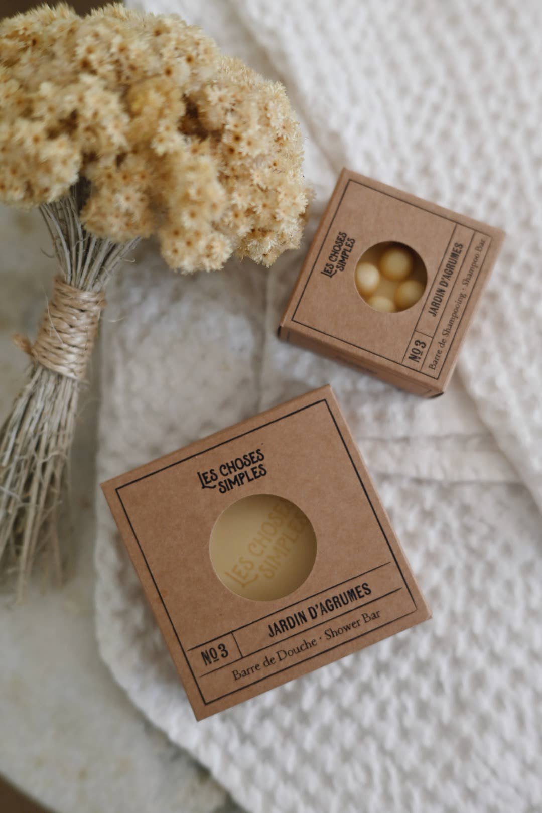 Les Choses Simples - Venta al por mayor Champús en pastillas/sólidos - Barra de champú Nº3 cítrica4