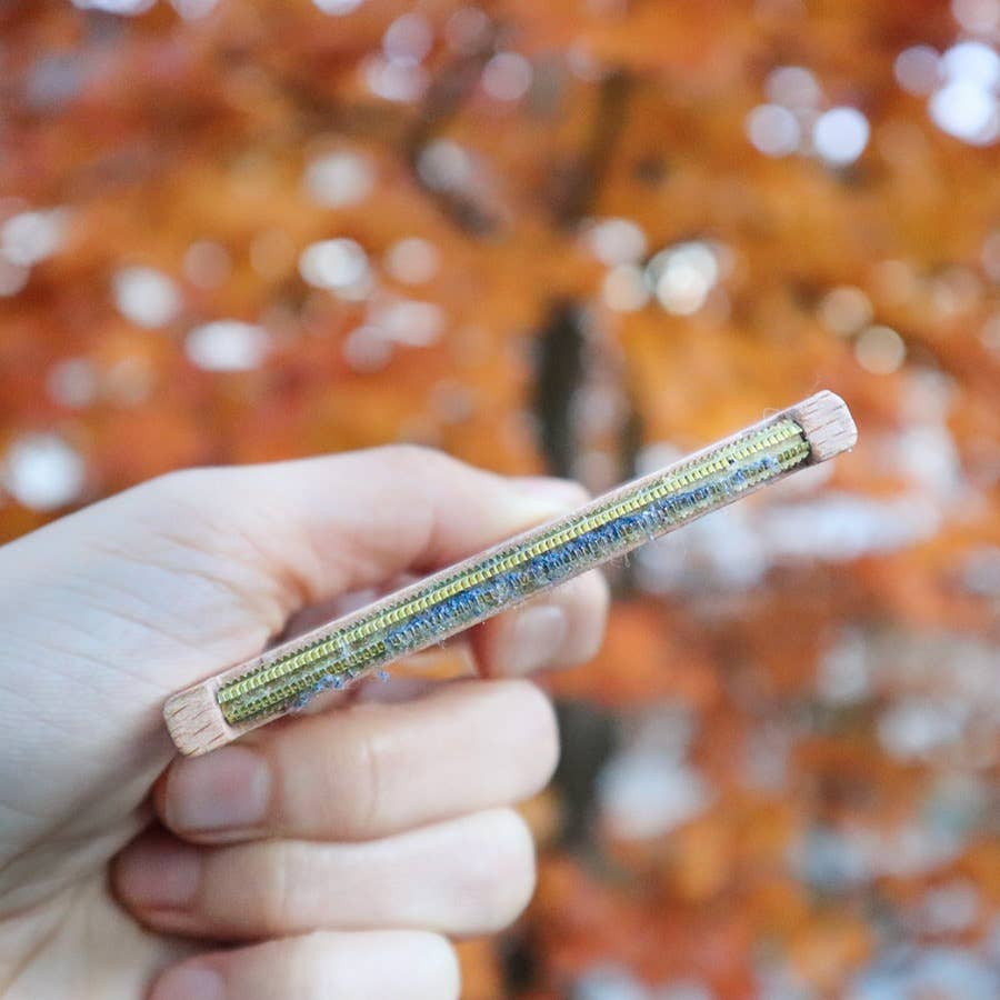 Plantish - Wholesale Lint Roller - Wooden Lint Remover1