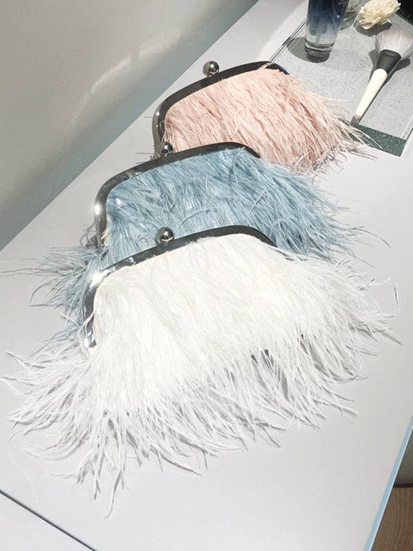 ShieldChic - Wholesale Crossbody Bag - Women's - Snake Chain Tasseled Crossbody Bags1