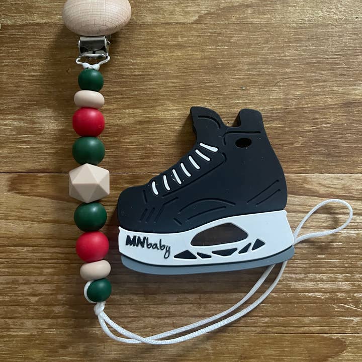 MNbaby – wholesale Teether (clip-on) – Baby – Hockey Skate Teether Set