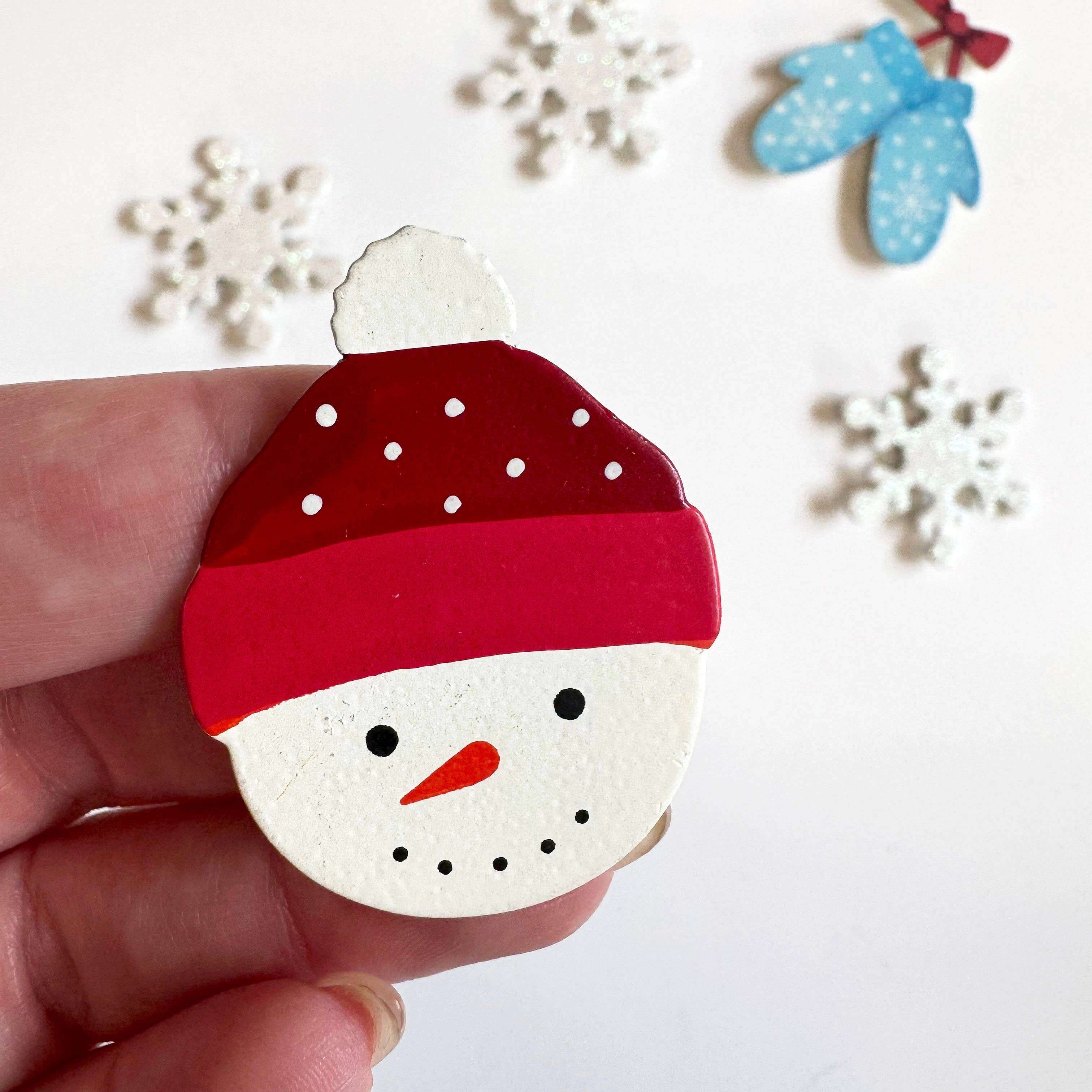 Roeda Studio - Wholesale Magnet - Snowman Face Magnet, Red, Winter Decor