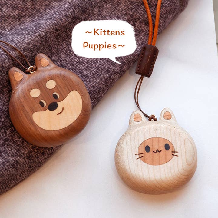 Portachiavi con gattino e cucciolo - Regalo fatto a mano per la vendita all'ingrosso da parte di Senser Woodcraft