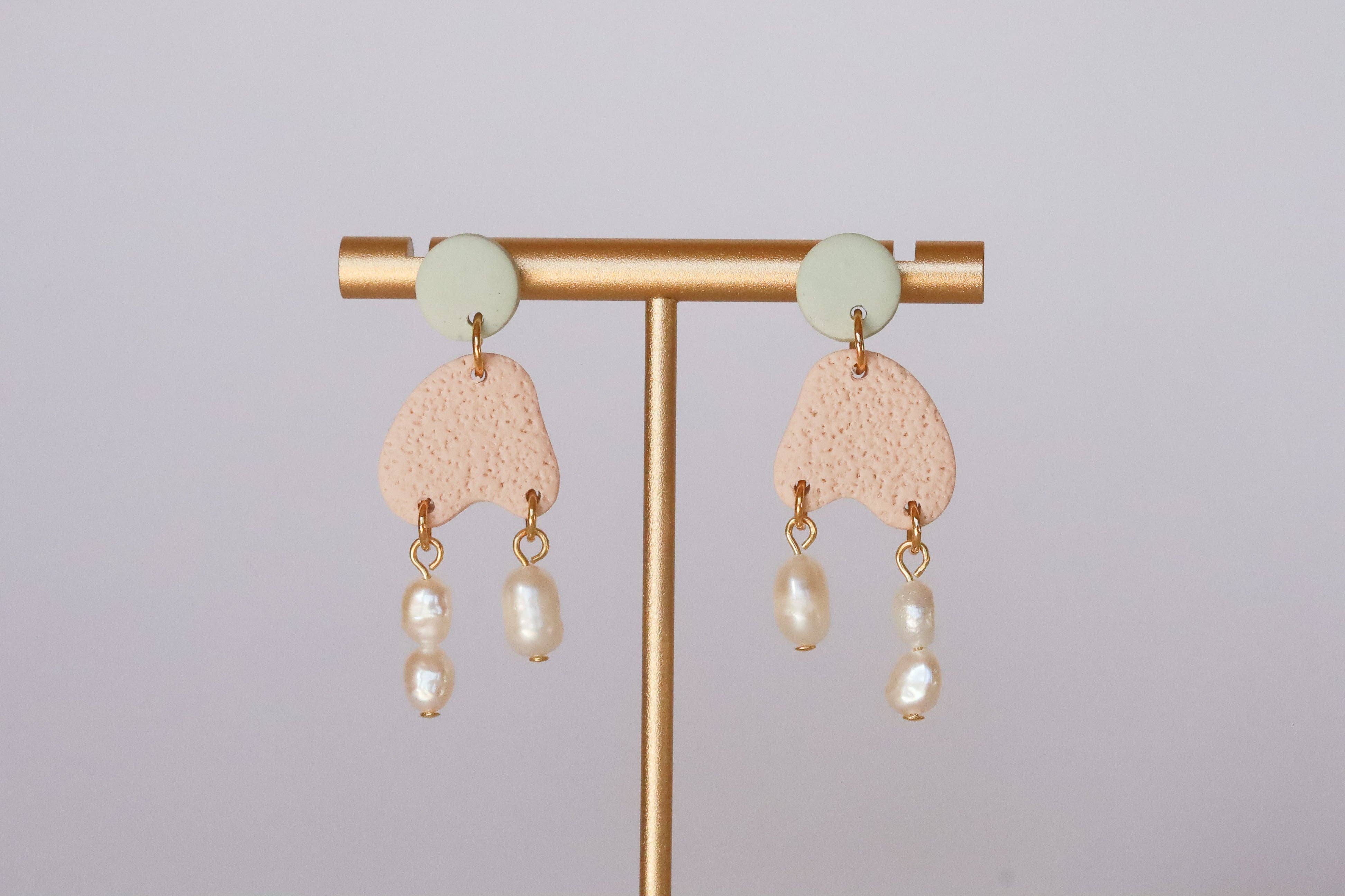 Rainbow's Clay - Wholesale Dangle Earrings - Pearl Drops0