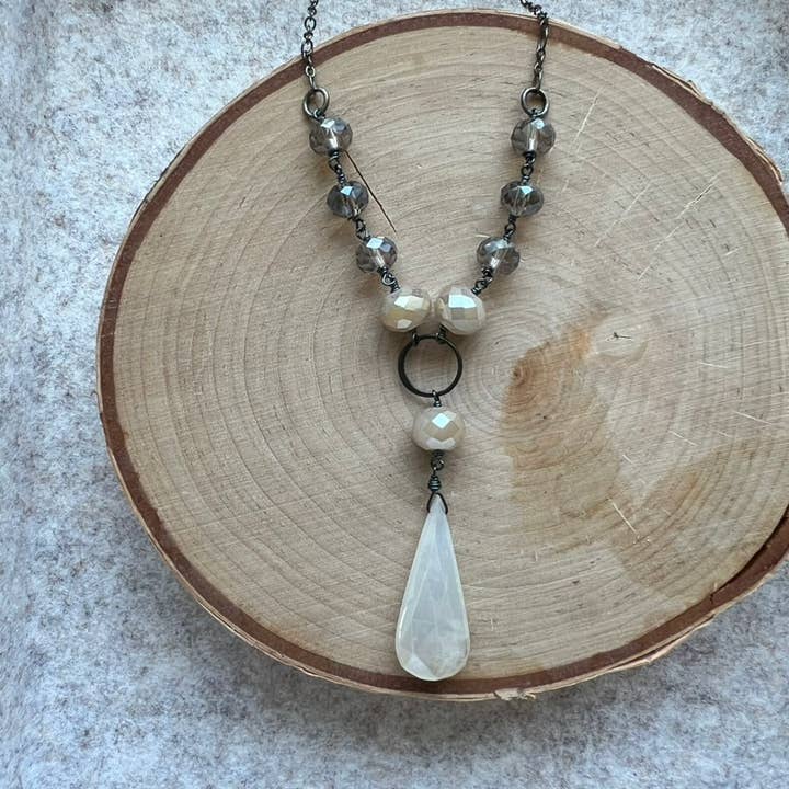 Gunmetal Wrap Kort Halsband för wholesale av Dana Herbert