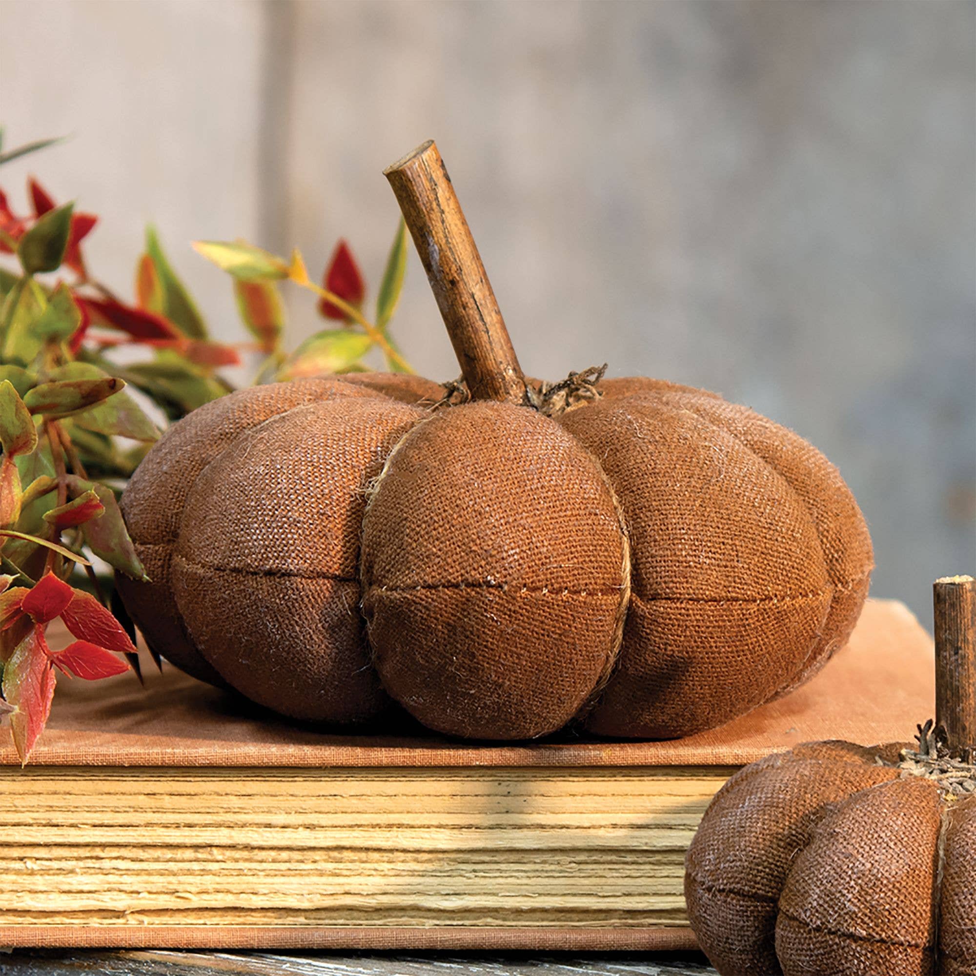 The Hearthside Collection - Wholesale Decorative Tabletop Object - Primitive Pumpkin, 4"1