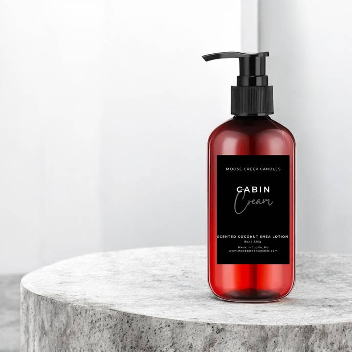 Cabin Cream | 8oz Kokos Shea Lotion voor wholesale door Moose Creek Candles