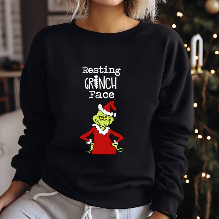 Chandail à col rond de Noël - Resting Grinch Face pour la vente par Days with Gray
