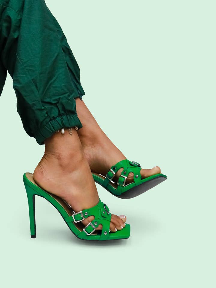 Lemonade Shoes - Wholesale High Heels - Women's - MISBEHAVED - Stiletto Square-Toe Heel w/ Metallic Buckles