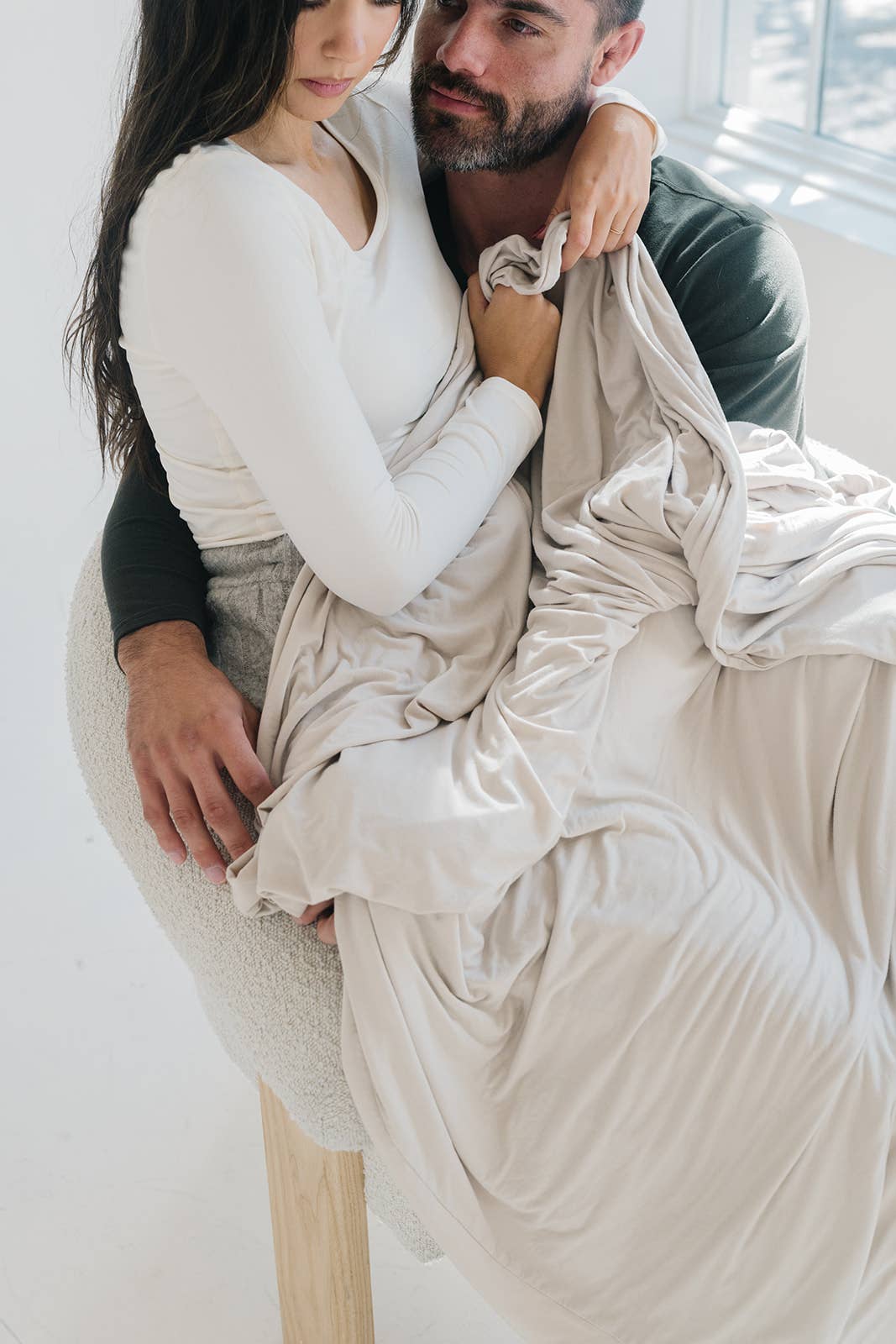 Wuvvy - Wholesale Throw Blanket - Bone3