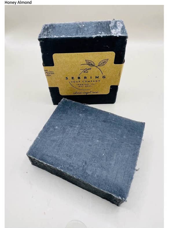 Savon Into The Woods pour la vente par The Sebring Soap Company