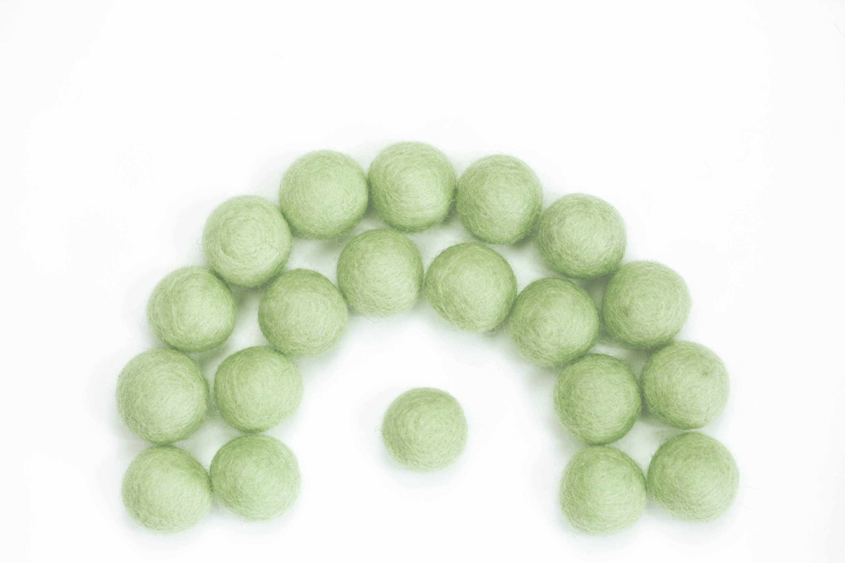 The Felt Pod - Wholesale Craft Supplies - 2.5 cm Felt Balls 100 Pieces -for DIY Garland Wool Beads14