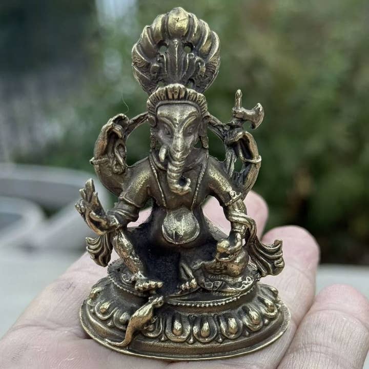 Lungta Imports – Escultura por atacado – Pequena estátua de Ganesha em latão para sabedoria e riqueza do Nepal6
