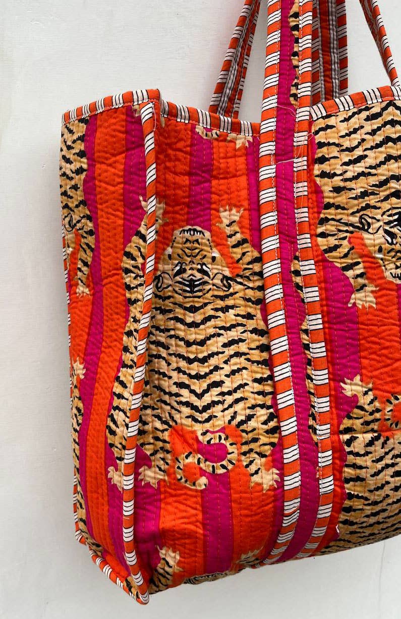 bhavnas boutique - Wholesale Shoulder bag – women's - Market Bag Women Shopping Bag Tiger Print Cotton Quilted Bag4