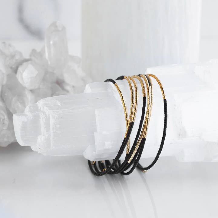 Lenny & Eva - Wholesale Bangle Bracelet - Norah Bangle-Black | Beaded Bracelet | Delicate Jewelry2