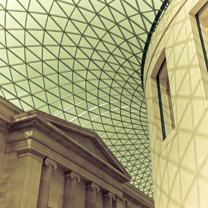 Nachmittag im Museum Fine Art Print für den Großhandel von Christi Kraft Photography