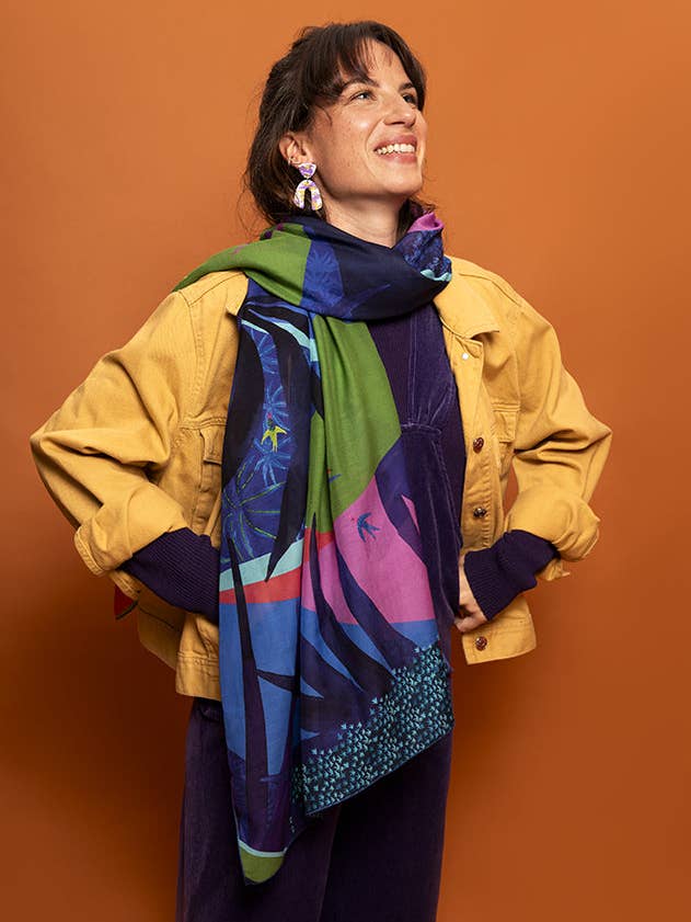 Illustrated Scarf - The Jungle Book pour la vente par Bleu tango