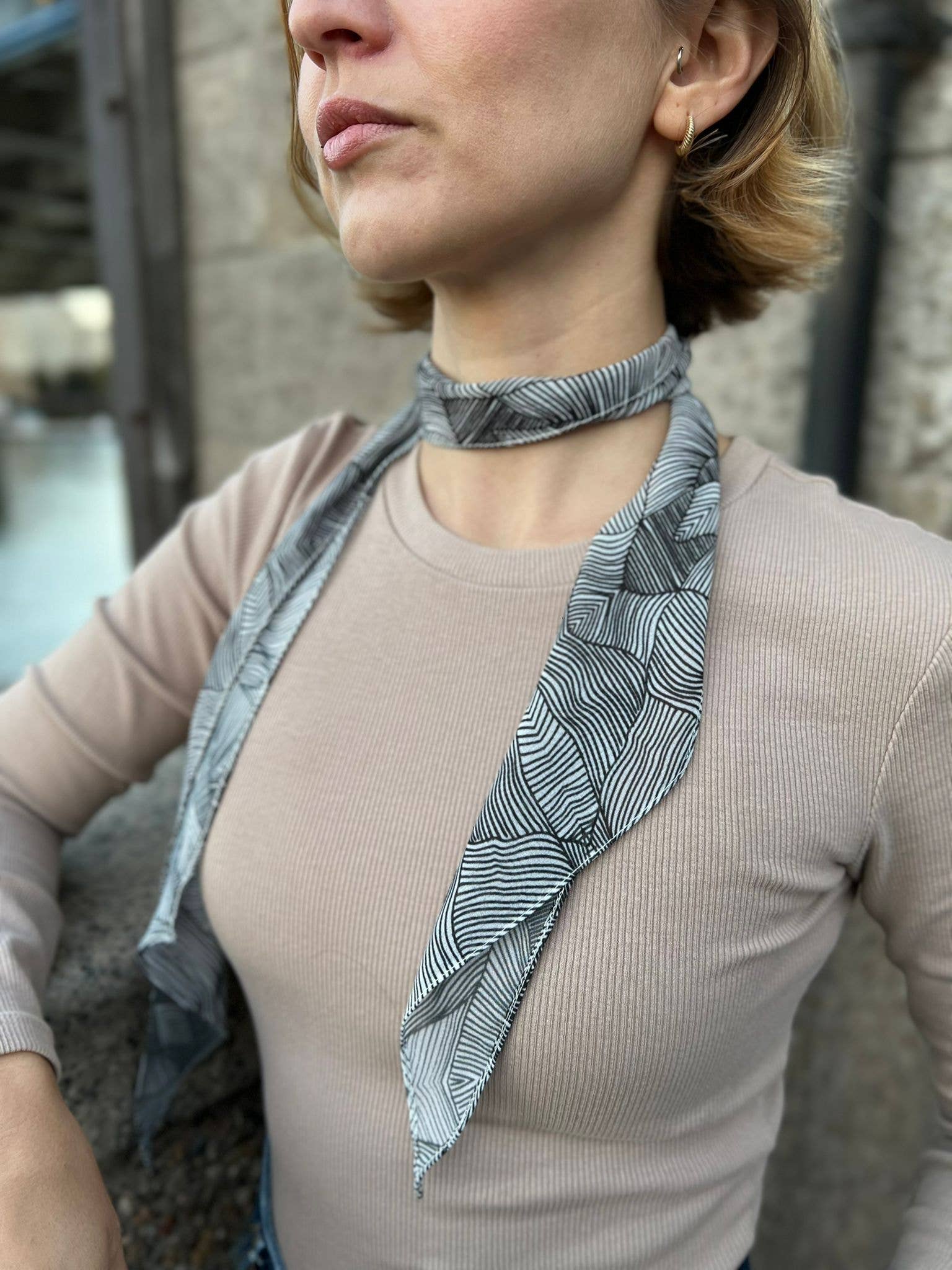 Ilke Usluca Design - Wholesale Scarf - Women's - Illusion Scarf4