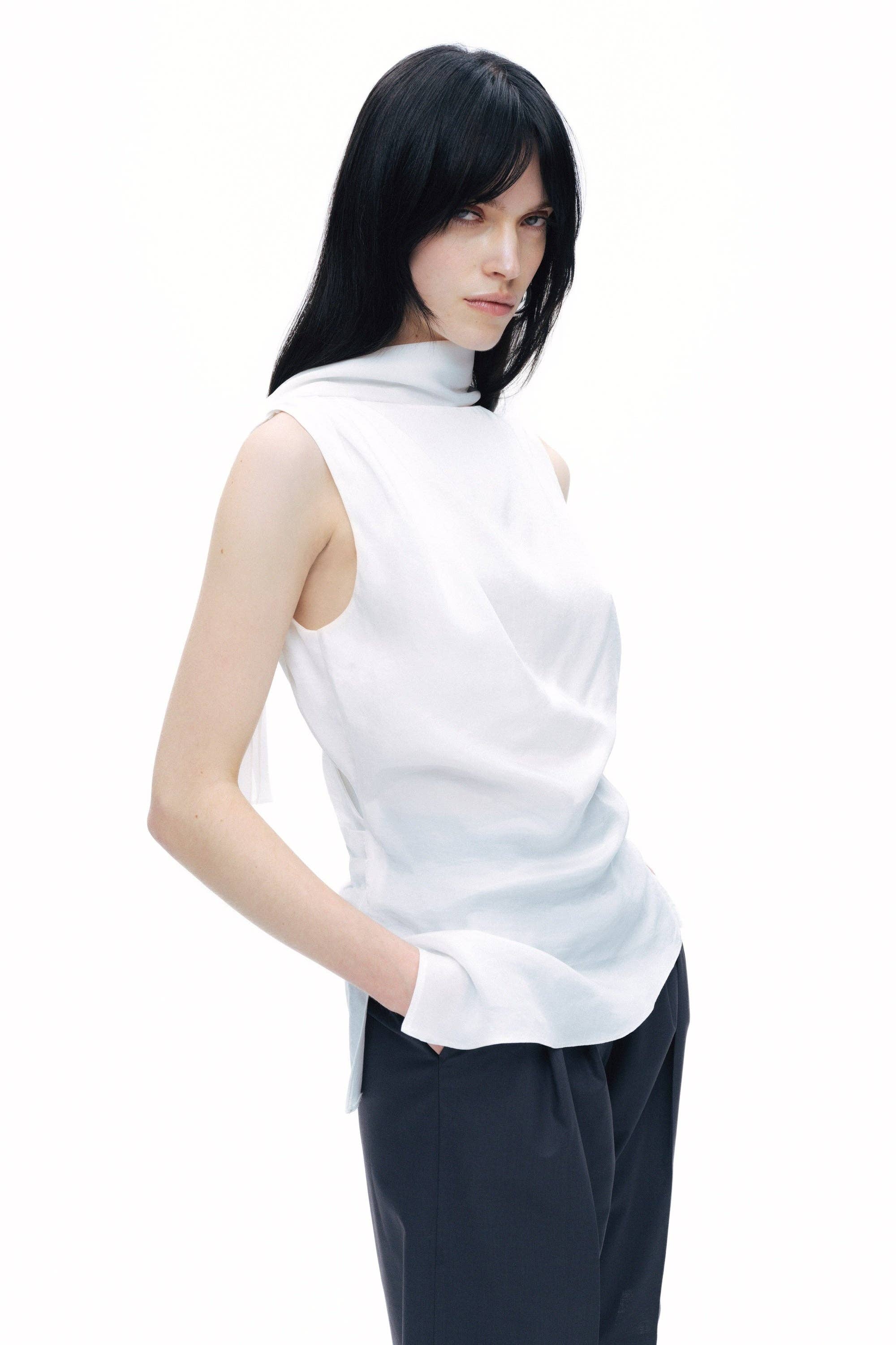 Off-White Sjalsdesignet bluse for engroshandel på Faire5