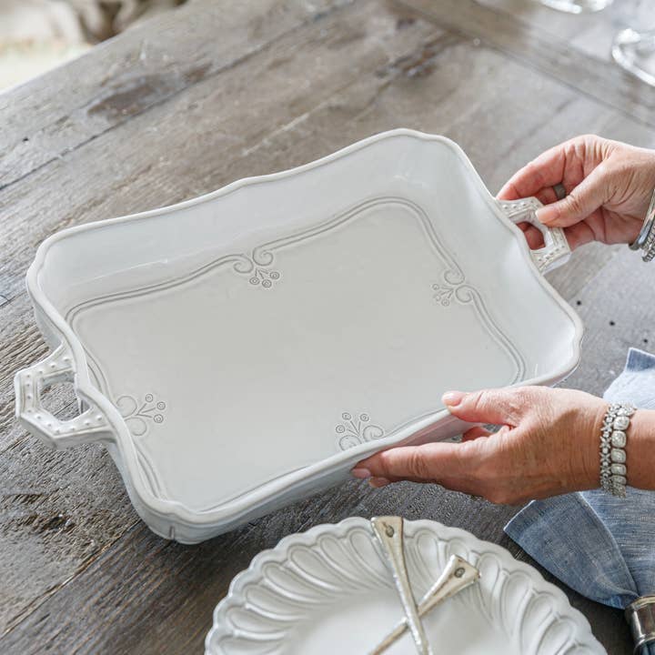 Arte Italica & Crown Linen Designs - Wholesale Dish - Bella Bianca Rectangular Lasagne Dish
