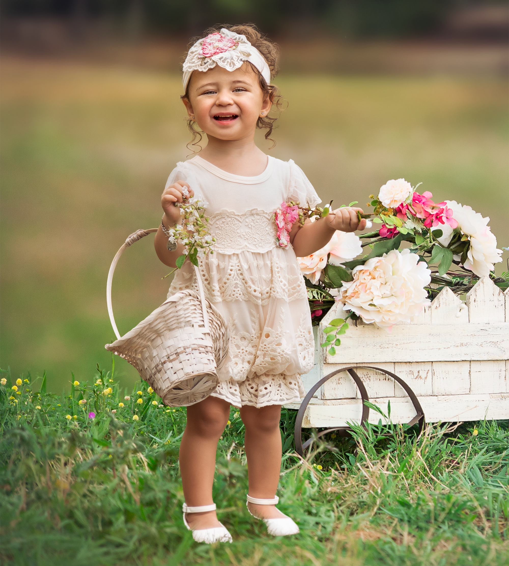 Haute Baby – wholesale Byxdress - Baby – Haute Baby Peach Blush Bubble Romper för spädbarn och småbarn1