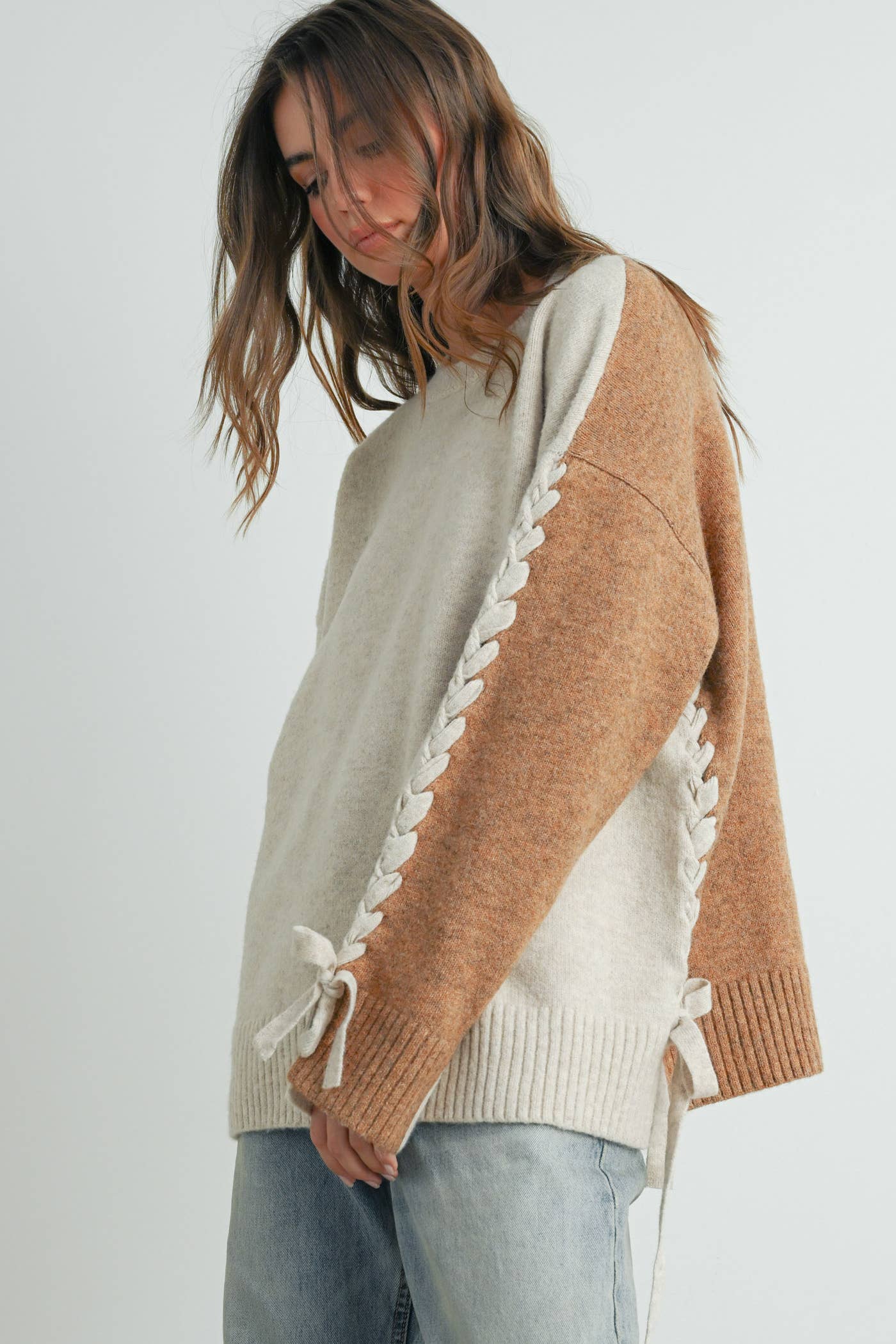 BUTTERMELON - Wholesale Knit Sweater - Women's - Crew Neck Long Sleeve Pullover Sweater - BMW758716