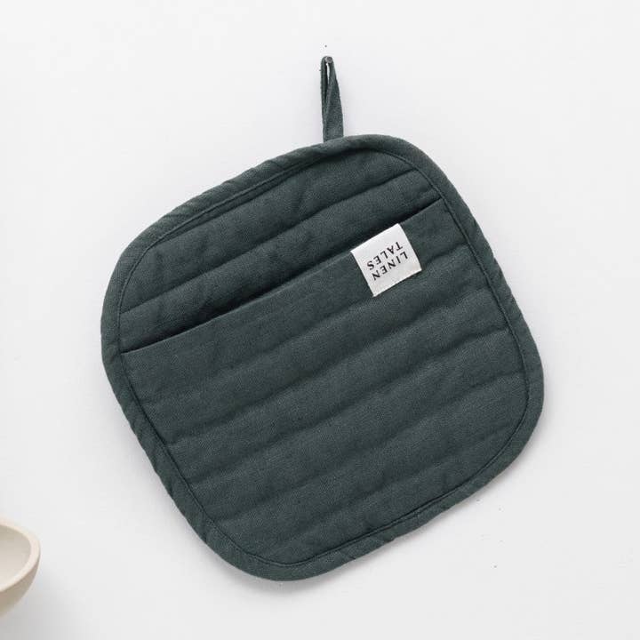 Topflappen aus Leinen, Waldgrün für den Großhandel von Linen Tales (We cover U.S. import duties)