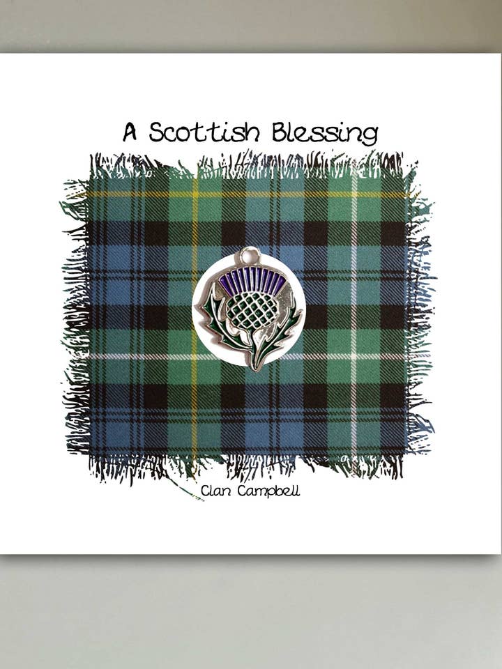 Clan Campbell Tartan Tidsel Emalje Mindevedhæng Kort JB33 for engroshandel hos Wee Wishes