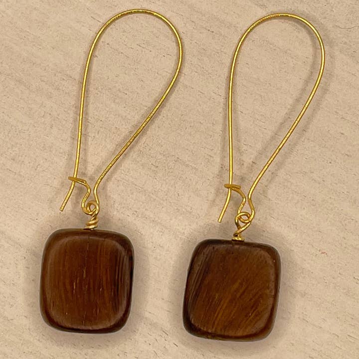 Grove- Boucles d'oreilles en bois pour la vente par Love & Dot