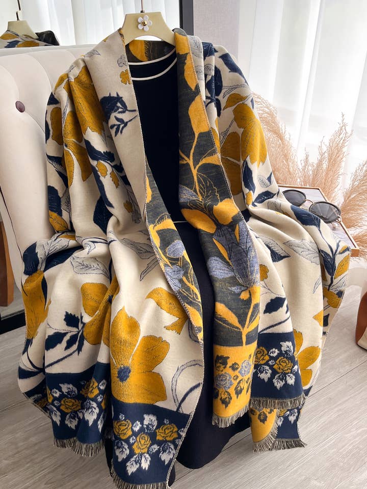 Envolvente Reversível Floral Vintage Amarelo / Azul por atacado de Winding River