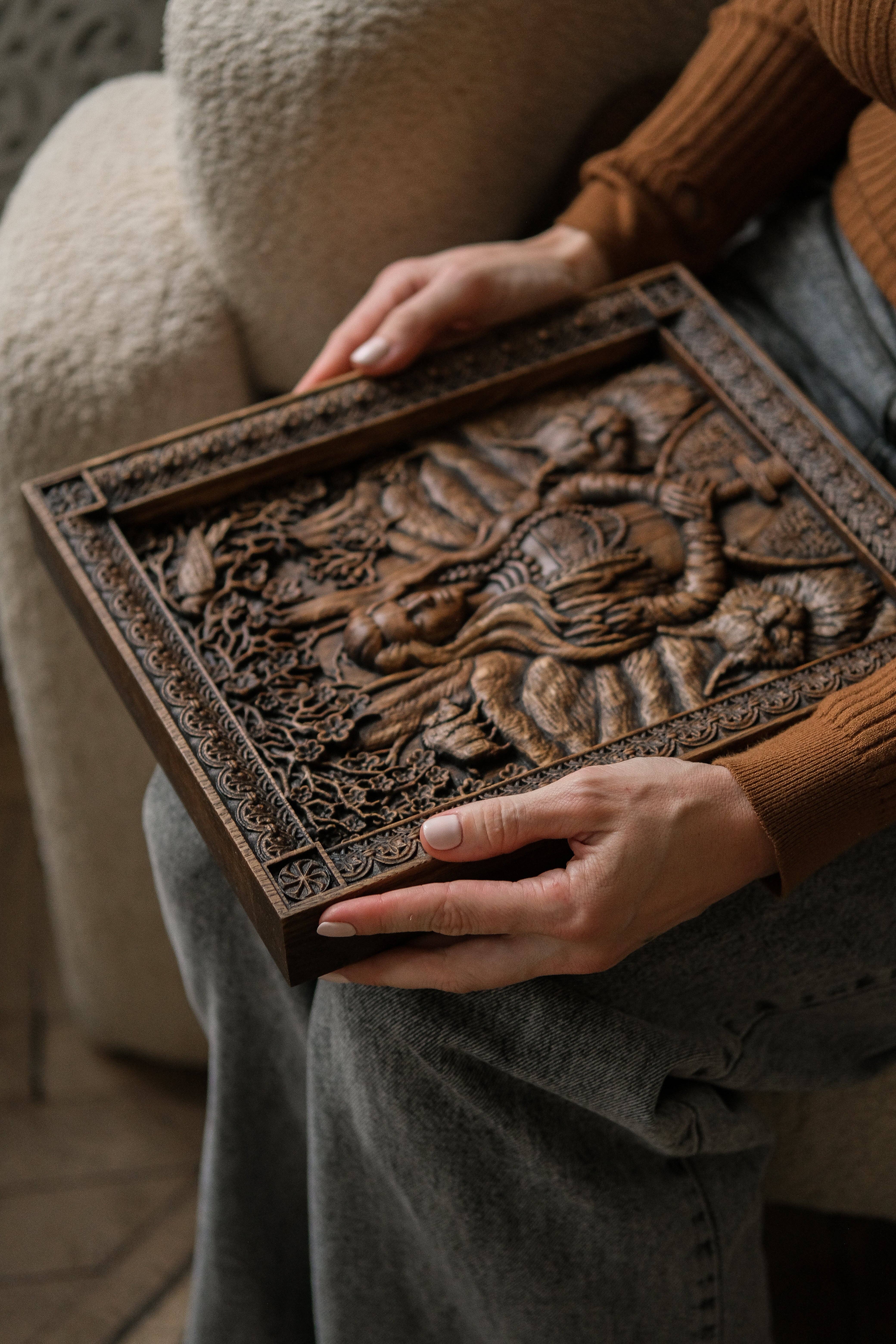 KozakWorkshop - Vente Décoration murale - Tableau mural en bois sculpté déesse scandinave Freyja8