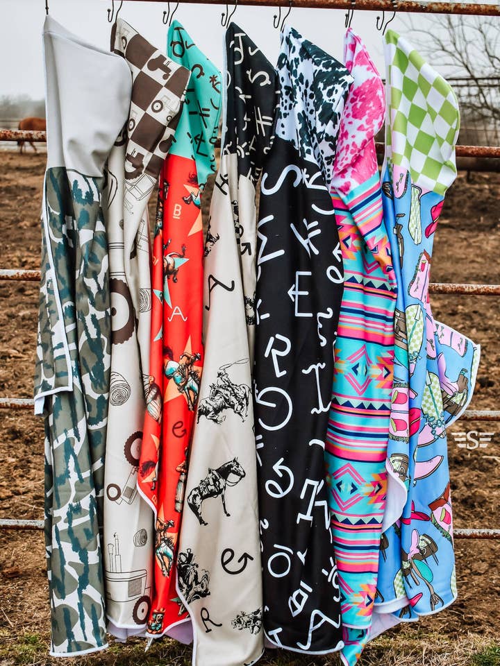 Kids Wearable Towel with Hood for wholesale by Flying S Company