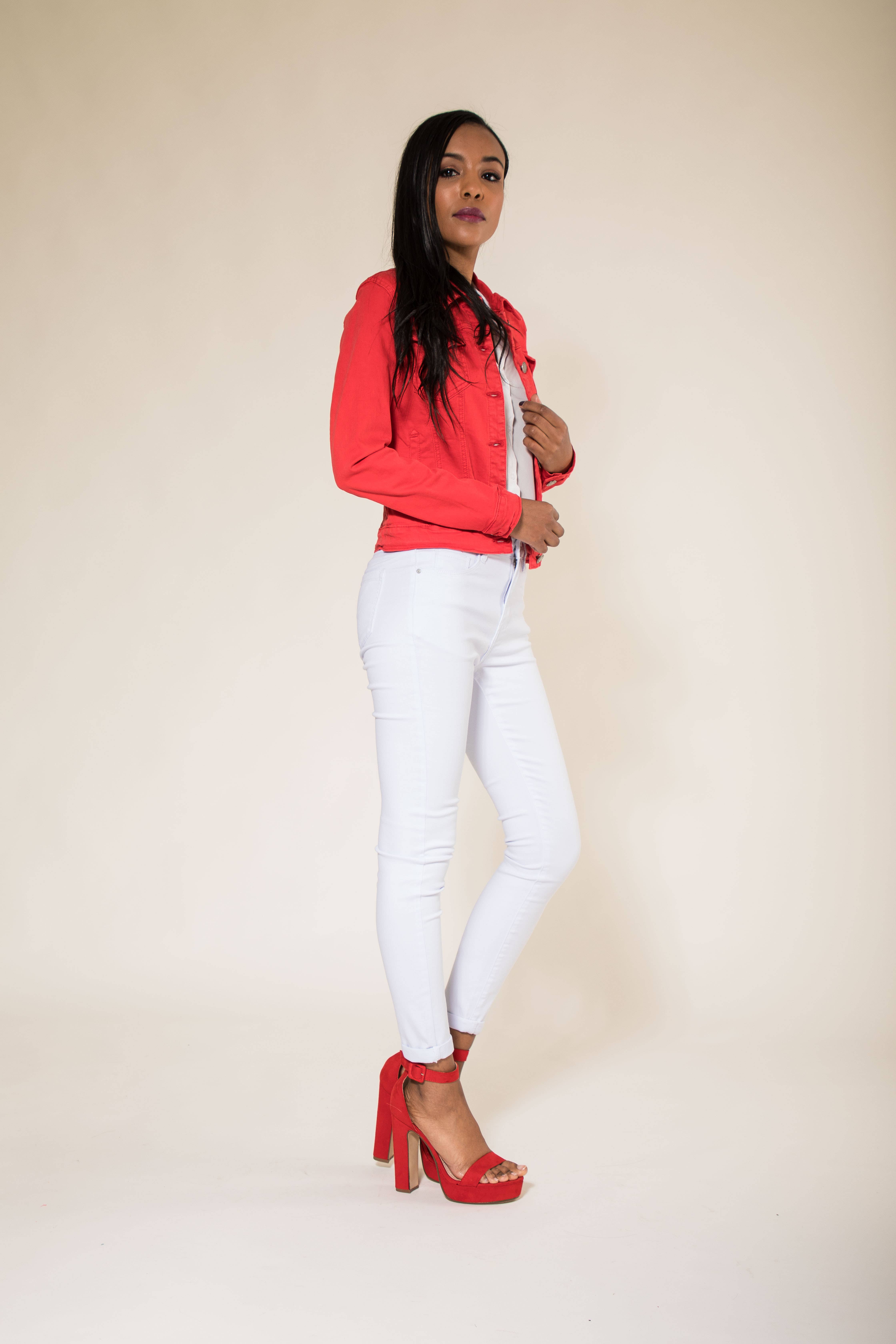 Nina Carter - Wholesale Jas - Dames - Stretch nauwsluitend jack kleur J212A107