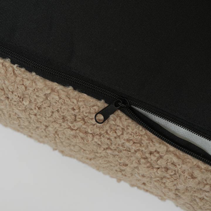 Staey - Wholesale Pet Bed - Dog - Noor Dog Cushion | Sand Curly3