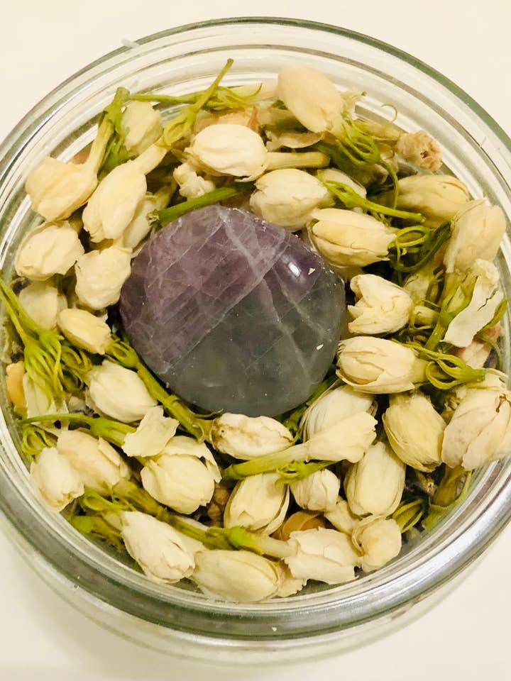 Divine Goddess Soak - Sensuous Bath Soak with Fluorite for wholesale by Vibrations of a Goddess