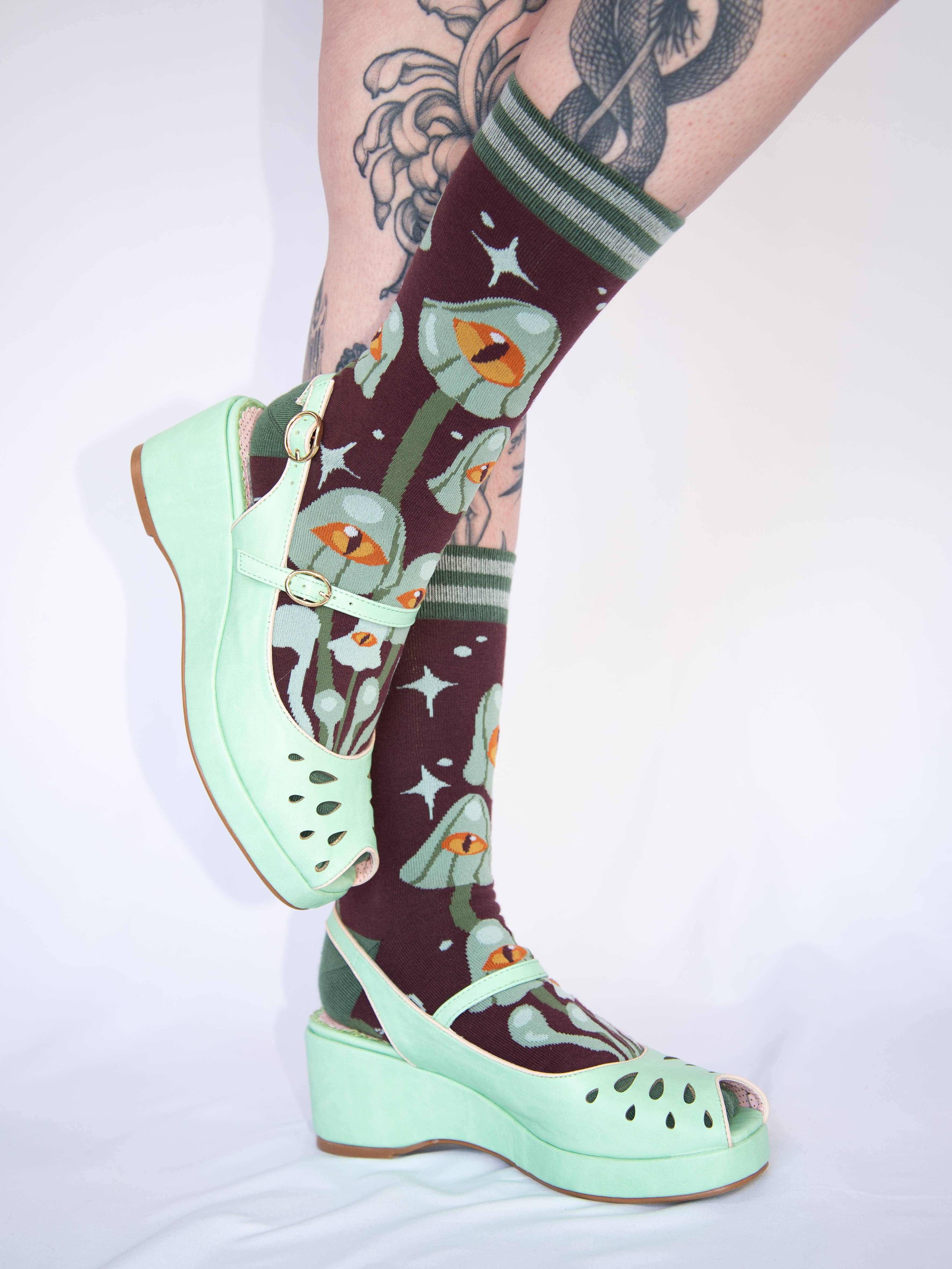 FootClothes LLC - Wholesale Socks - Unisex - Mystic Mushrooms Crew Socks29
