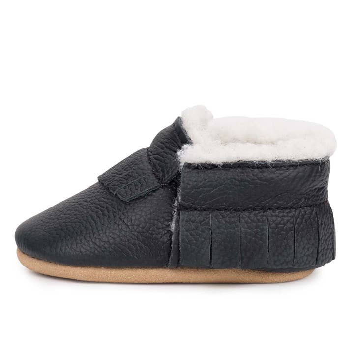 BirdRock Baby - Wholesale Booties - Baby - Sherpa Baby Moccasins - Leather Baby Shoes (Black and Tan)